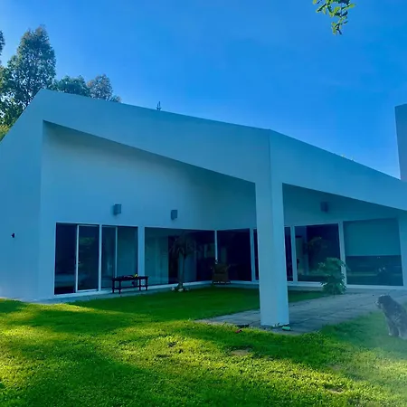 Basoangym Villa *